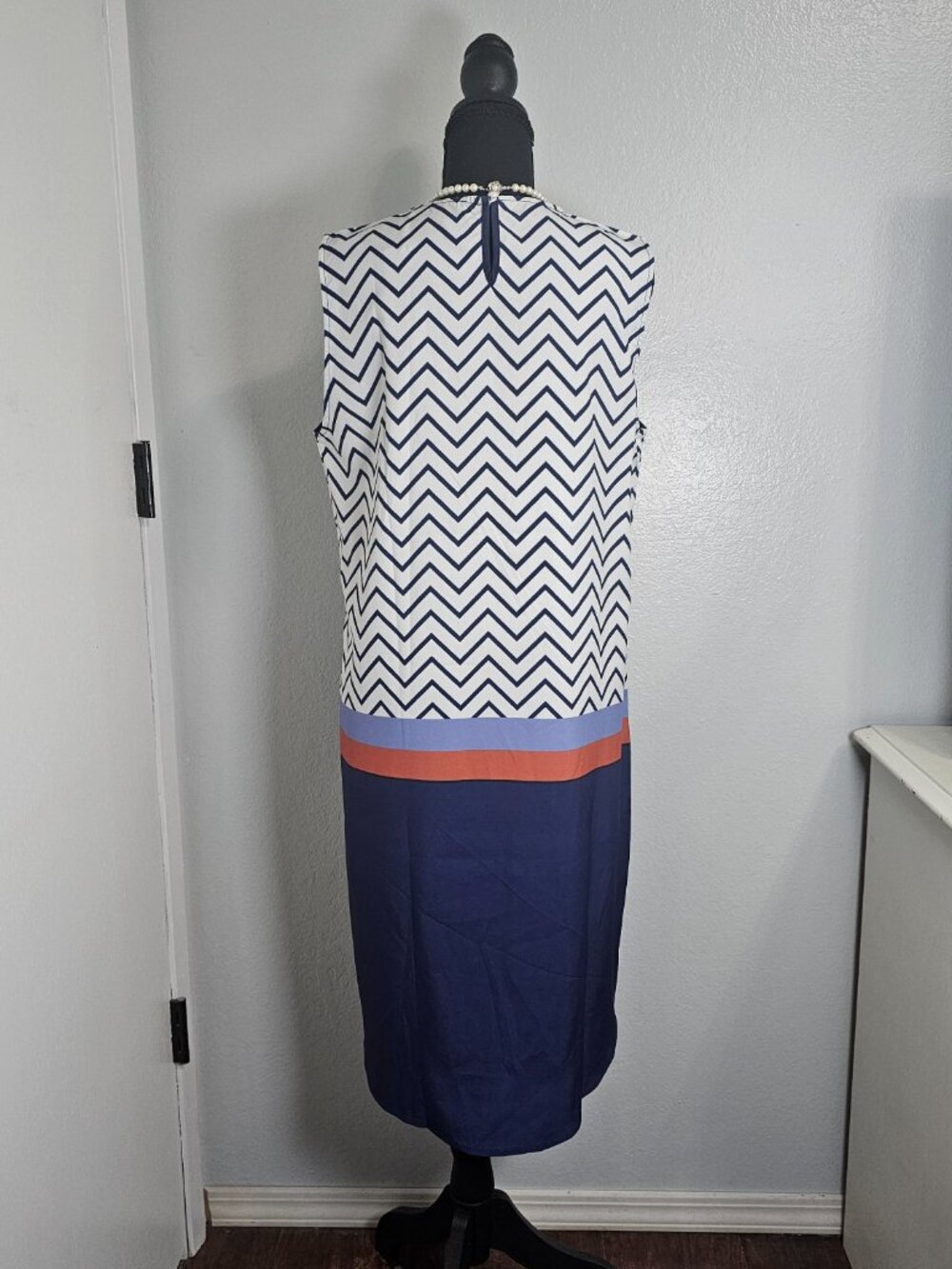 Zanzea Chevron Sleeveless Blue White with Cat Print Design Dress Size Large NEW - Picture 3 of 6